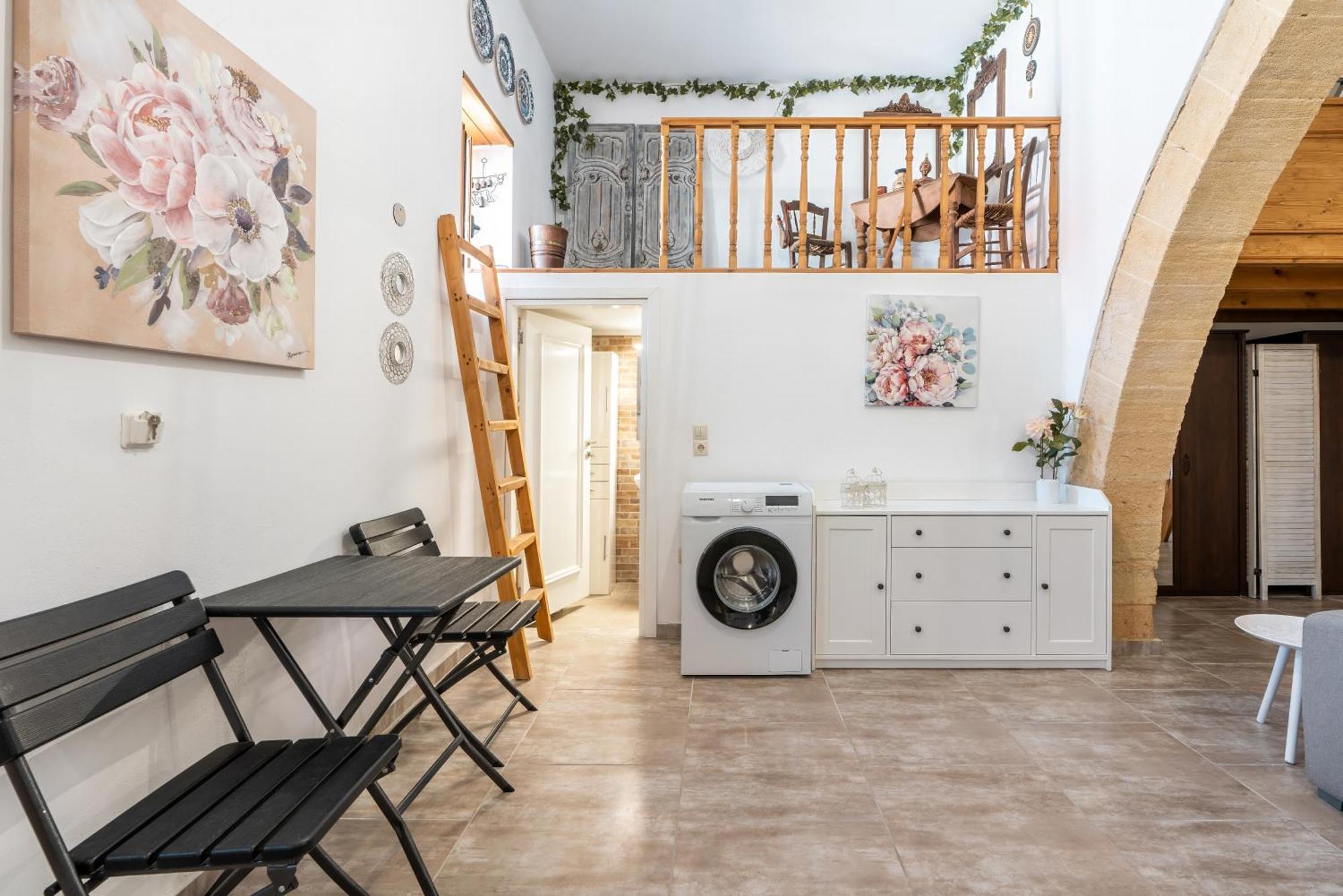 Amalia'S Traditional Home In Paradisi Paradeísion エクステリア 写真